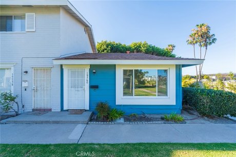 19760 Kingswood Ln, Huntington Beach, CA, 92646